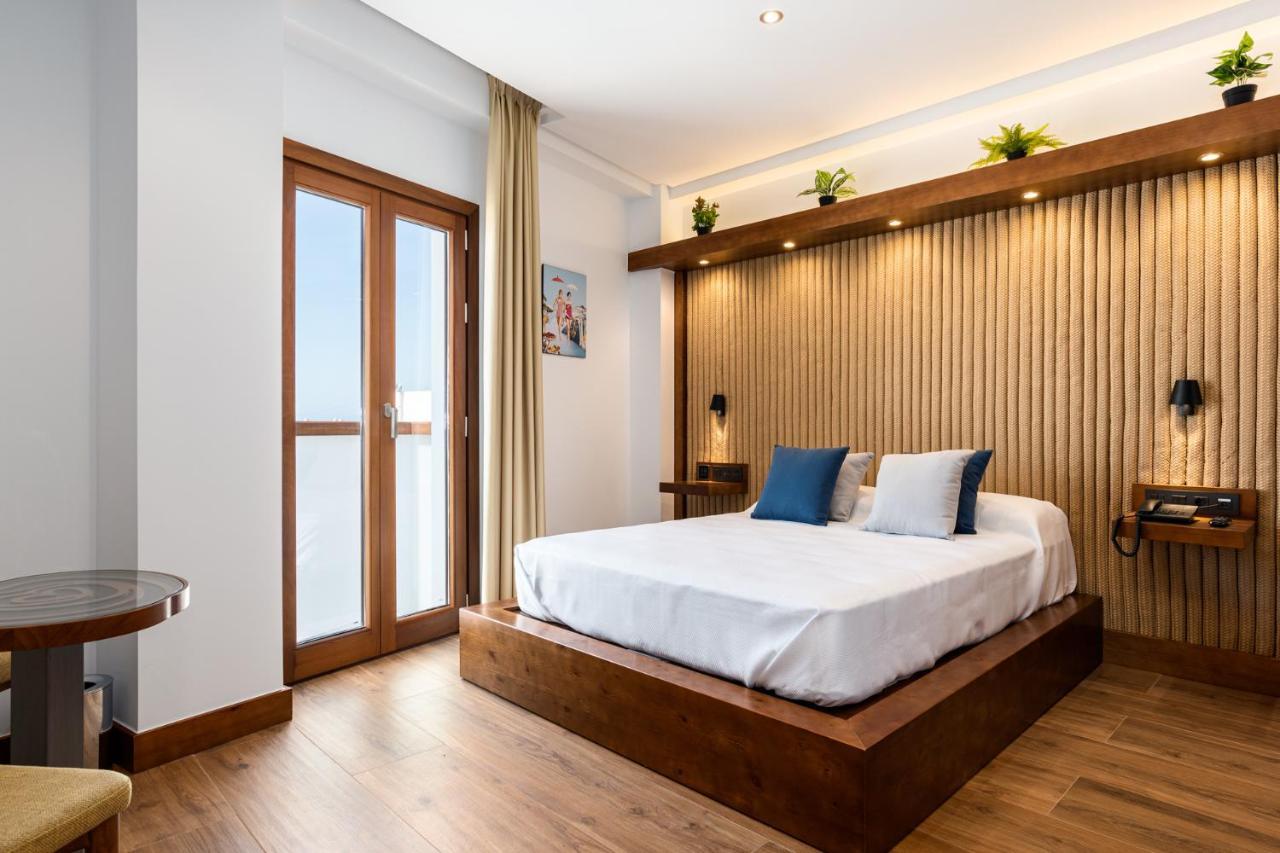 Hotel Antantie Conil De La Frontera Dış mekan fotoğraf